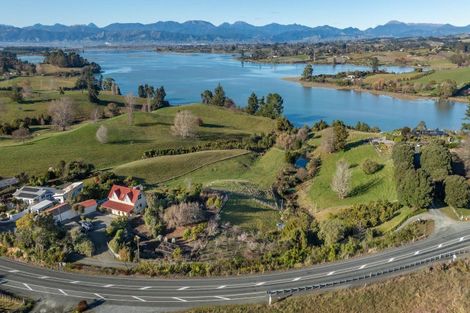 Photo of property in 56 Mapua Drive, Mapua, Upper Moutere, 7173