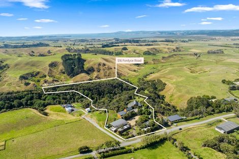 Photo of property in 516 Fordyce Road, South Head, Helensville, 0874