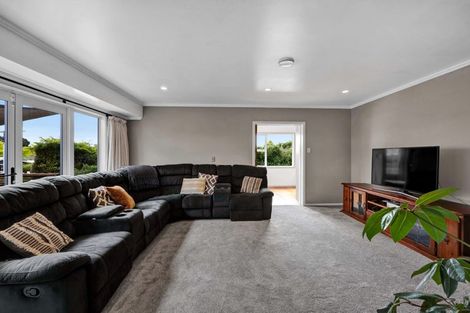 Photo of property in 9 Koromiko Street, Inglewood, 4330