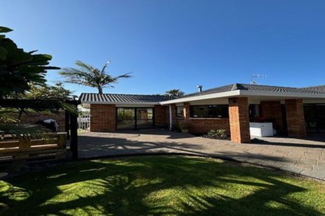 Photo of property in 41 Hibiscus Avenue, Mount Maunganui, 3116