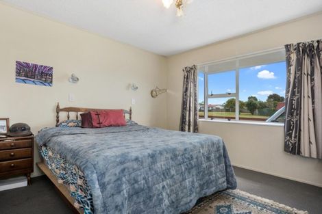 Photo of property in 32 Topaz Drive, Papamoa Beach, Papamoa, 3118