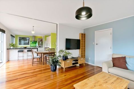 Photo of property in 8a Byron Street, Miramar, Wellington, 6022