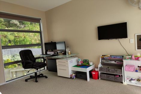 Photo of property in 30c Erlestoke Crescent, Churton Park, Wellington, 6037