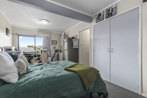 Photo of property in 207 Newcastle Road, Grandview Heights, Hamilton, 3200