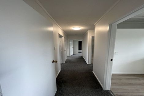 Photo of property in 139 Moire Road, West Harbour, Auckland, 0618