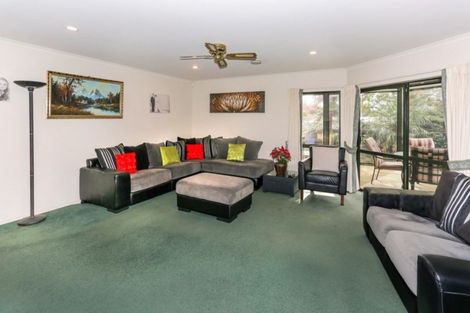 Photo of property in 16 Warriston Avenue, Waiuku, 2123