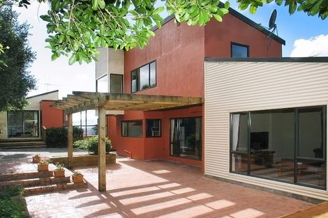 Photo of property in 51 Sunrise Boulevard, Tawa, Wellington, 5028