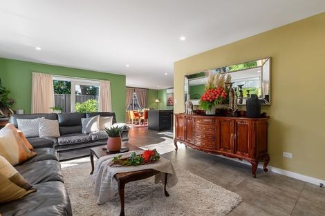 Photo of property in 35 Waione Avenue, Athenree, Waihi Beach, 3177