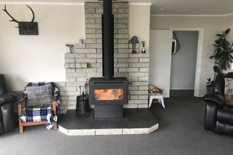 Photo of property in 13 Oturi Road, Waverley, 4510