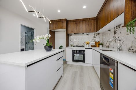 Photo of property in 8b Arimu Road, Papakura, 2110