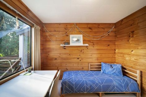 Photo of property in 1/27 Salem Place, Torbay, Auckland, 0630