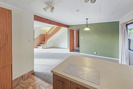 Photo of property in 21 Ngahere Street, Stokes Valley, Lower Hutt, 5019