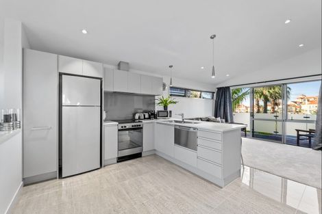 Photo of property in 26 Rue D' Amarres, Gulf Harbour, Whangaparaoa, 0930