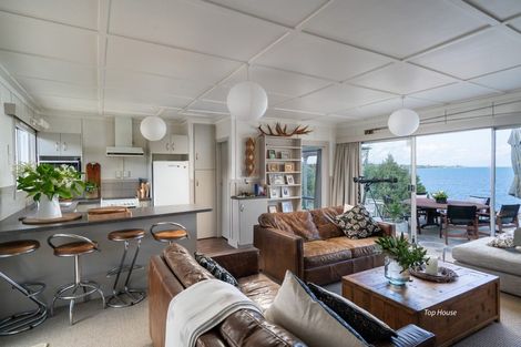 Photo of property in 171 Lake Terrace, Hilltop, Taupo, 3330