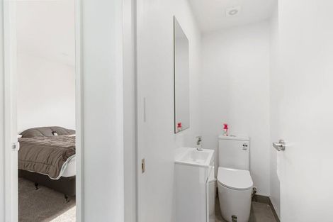 Photo of property in 10 Toia Lane, Silverdale, 0932