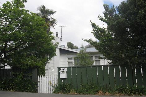 Photo of property in 20 Eltham Road, Blenheim, 7201