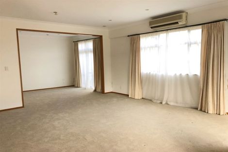 Photo of property in 179a Great South Road, Greenlane, Auckland, 1051