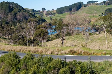 Photo of property in 9 Kapokapowai Street, Raglan, 3225