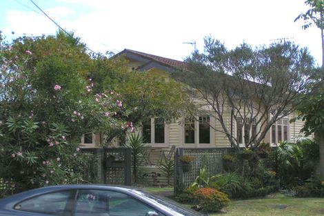 Photo of property in 2/2 Ewen Street, Takapuna, Auckland, 0622