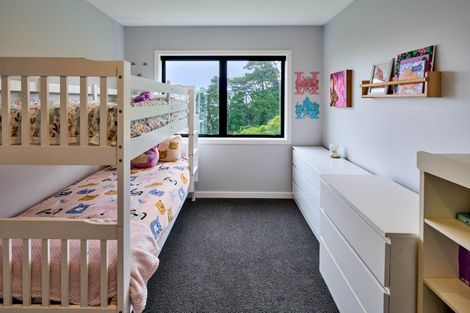 Photo of property in 75 Erlestoke Crescent, Churton Park, Wellington, 6037