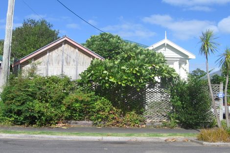 Photo of property in 1 Everest Street, Devonport, Auckland, 0624
