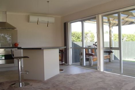 Photo of property in 7 College Place, Poike, Tauranga, 3112
