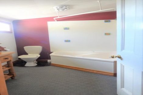 Photo of property in 176 Romilly Street, Westport, 7825