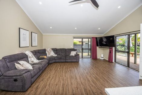 Photo of property in 5 Raleigh Avenue, Fairview Downs, Hamilton, 3214