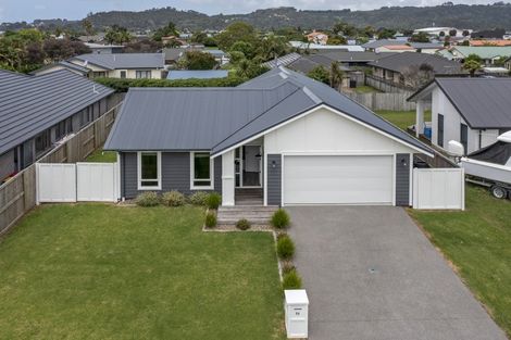 Photo of property in 94 Kupe Drive, Whitianga, 3510