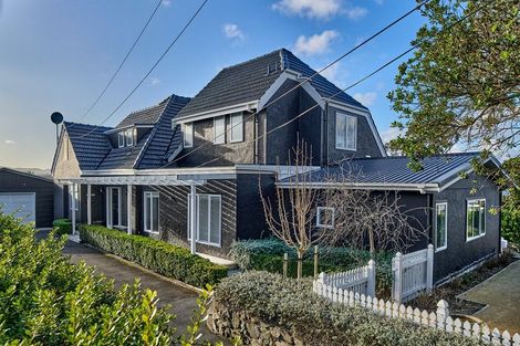 Photo of property in 53 Seaview Road, Paremata, Porirua, 5024