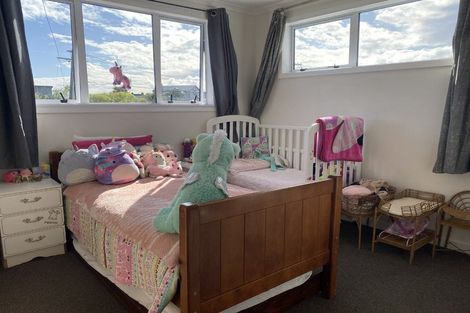 Photo of property in 4 Eatwell Avenue, Paraparaumu Beach, Paraparaumu, 5032