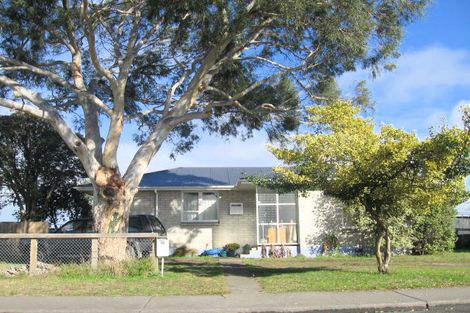 Photo of property in 33 Arbroath Avenue, Flaxmere, Hastings, 4120