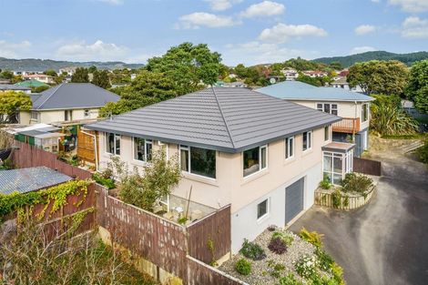 Photo of property in 63 The Drive, Tawa, Wellington, 5028