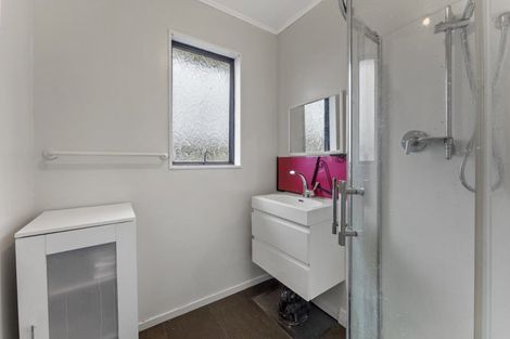 Photo of property in 318 Wellington Road, Wainuiomata, Lower Hutt, 5014