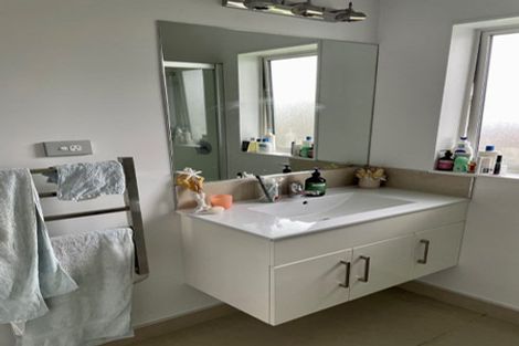 Photo of property in 14 Tiaki Way, Cambridge, 3434