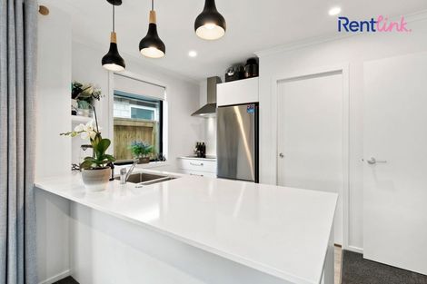 Photo of property in 28 Foley Grove, Pyes Pa, Tauranga, 3110