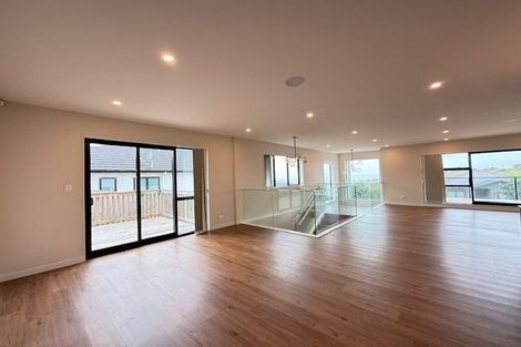 Photo of property in 13 Pacific Heights Road, Orewa, 0931