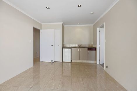 Photo of property in 10 Karewa Parade, Papamoa Beach, Papamoa, 3118