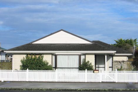 Photo of property in 140 Albert Street, Terrace End, Palmerston North, 4410