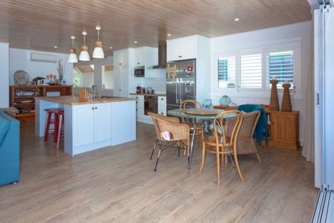 Photo of property in 203b Esplanade Drive, Whangamata, 3620