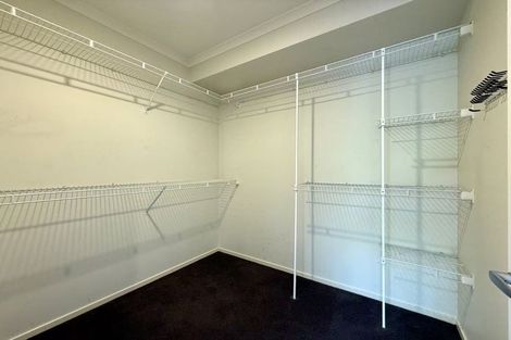 Photo of property in 5 Pittville Place, Henderson, Auckland, 0612