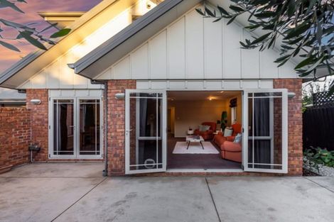 Photo of property in 11a Galway Avenue, Bryndwr, Christchurch, 8052