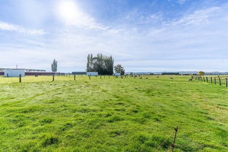 Photo of property in 128 Campbell Road, Winton, 9783