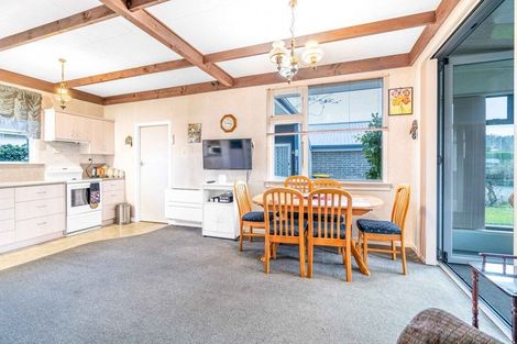 Photo of property in 50 West Plains Road, Waikiwi, Invercargill, 9810