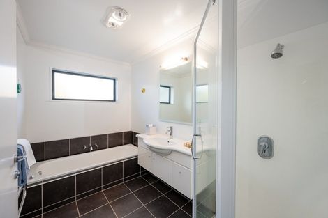 Photo of property in 6 Hyland Street, Wanaka, 9305