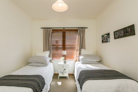 Photo of property in 6 Douglas Mclean Avenue, Marewa, Napier, 4110