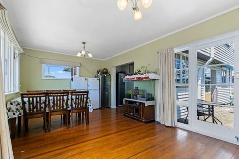 Photo of property in 50 Aorangi Road, Bryndwr, Christchurch, 8053