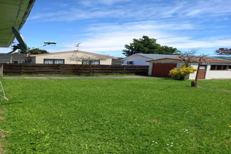 Photo of property in 55 Strand Crescent, Naenae, Lower Hutt, 5011