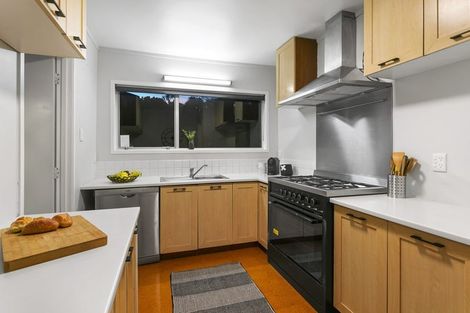 Photo of property in 3 Dunraven Place, Torbay, Auckland, 0630