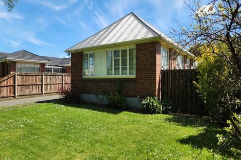 Photo of property in 21 Ballantyne Avenue, Upper Riccarton, Christchurch, 8041